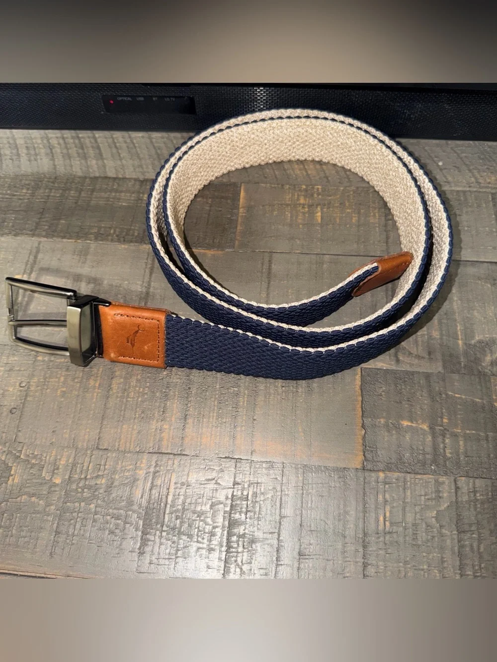 Men's Tommy Bahama stretch belt blue cream large/XL 49